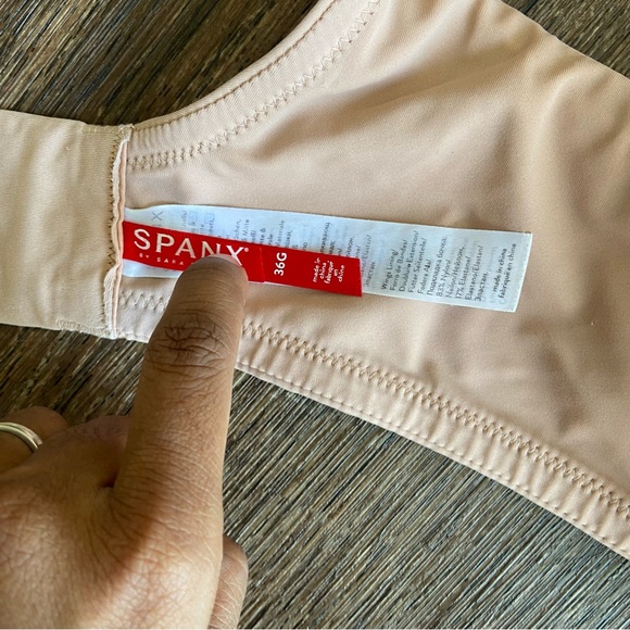 * SOLD * Spanx underwire padded nude lace bra size 36G shaping - Picture 6 of 9